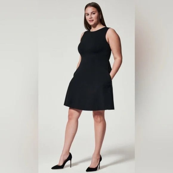 NEW Spanx Perfect Fit & Flare Minidress Black - Picture 1 of 16